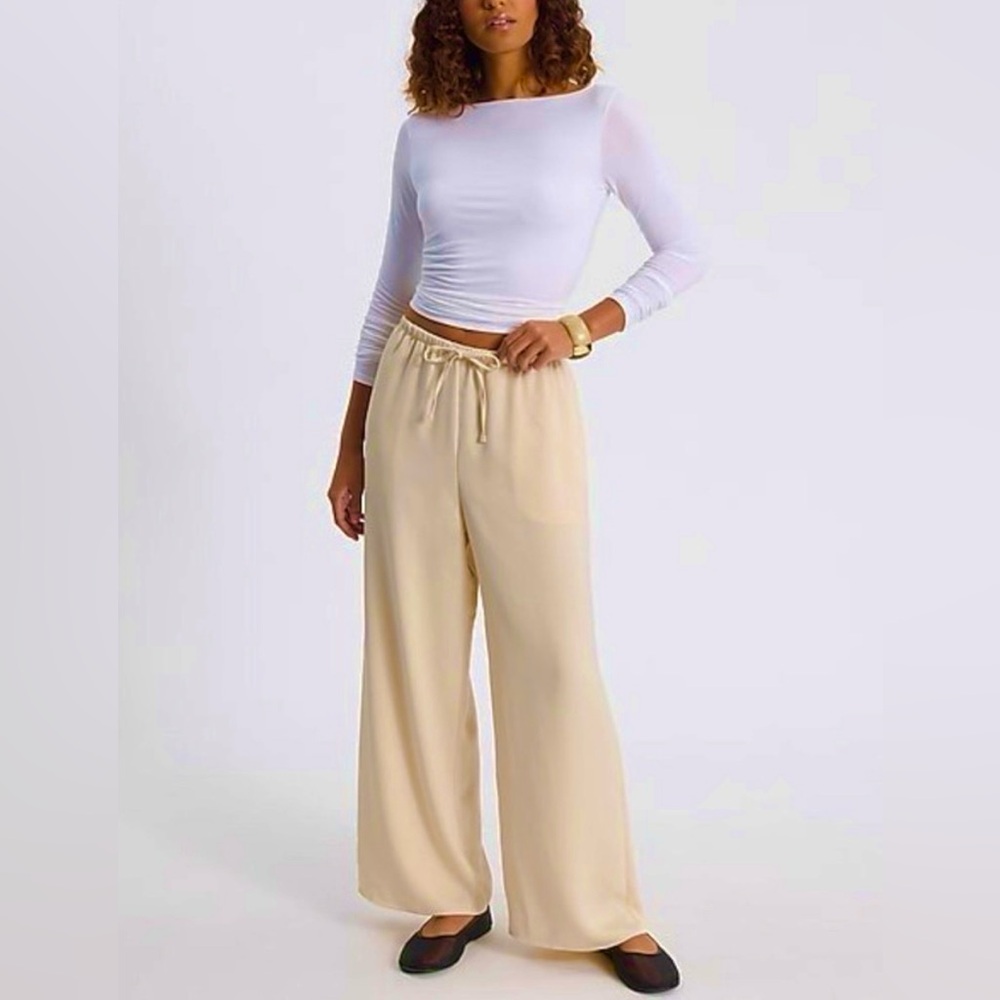 Express Satin High Waisted Drawstring Wide Leg Pants Buttercream Size M NWT